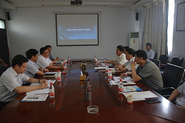安陽(yáng)市委常委、常務(wù)副市長(zhǎng)陳志偉一行蒞臨全豐調(diào)研